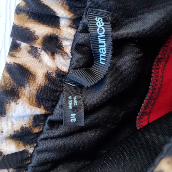 Maurices woman’s strapless bandeau dress. Black w/leopard print top & red band - Picture 3 of 6